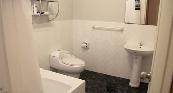 baños-servicios-higienicos-monte-prado-hotel-chanchamayo